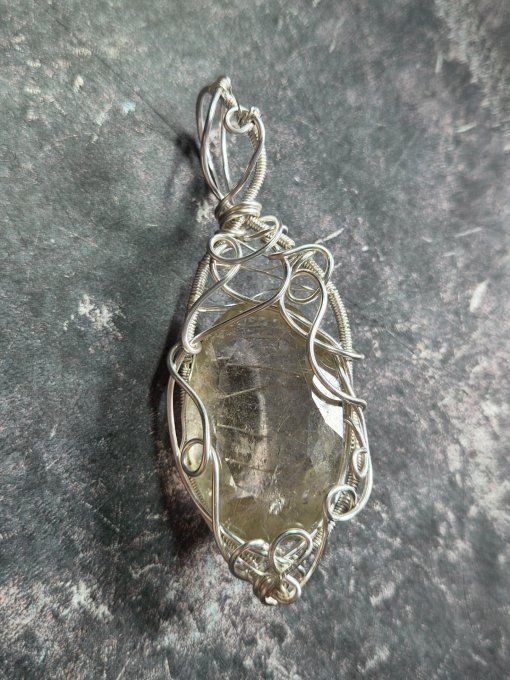 Amulette argent Quartz Rutile : deprime , confiance & joie
