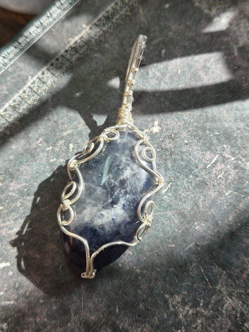 Pendentif argent  Iolite (Cordierite) –✨ peurs profondes et anxieté  