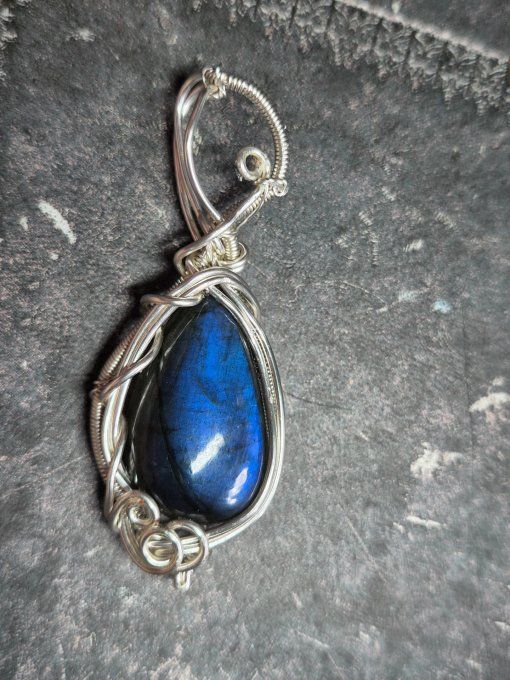 Pendentif argent Labradorite Bleue – Bijou De Protection Et D’Intuition -petite