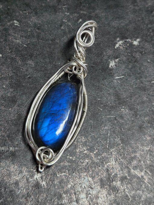 Pendentif argent Labradorite Bleue – Bijou De Protection Et D’Intuition - moyenne