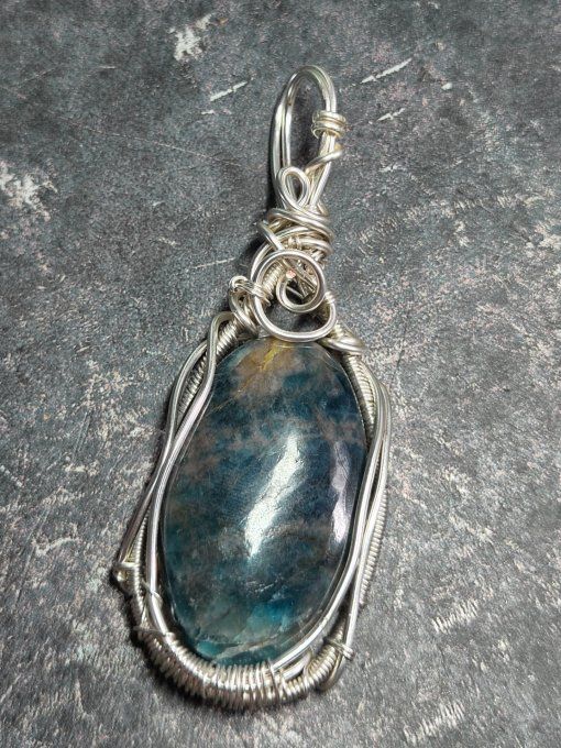 Pendentif Apatite  -Communication & Clarté  