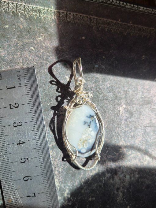 Amulette Merlinite - Opale Dendritique - Pierre de Magie et d’Équilibre✨