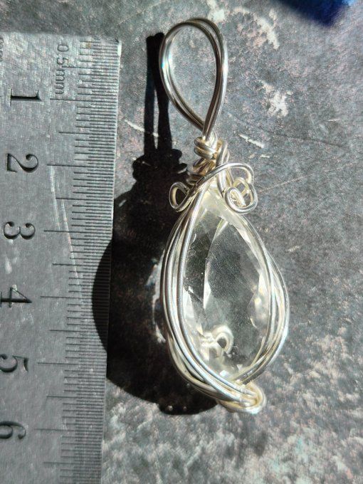 Pendentif Cristal de roche argent , diamant  -small