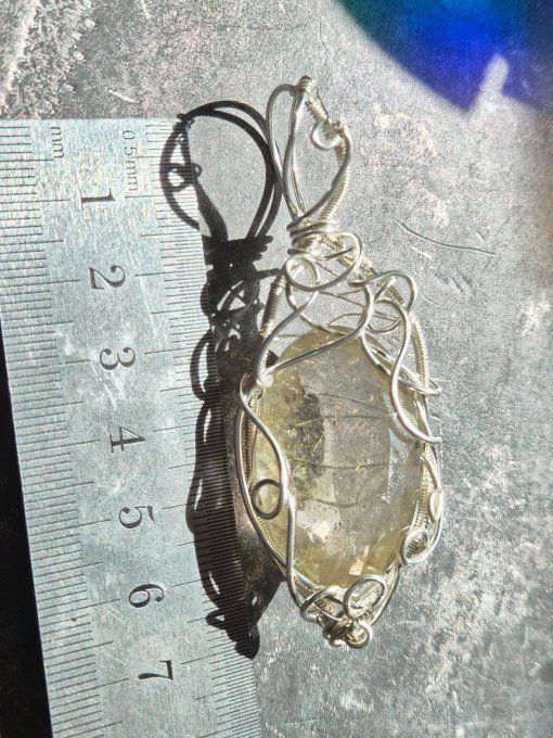 Amulette argent Quartz Rutile : deprime , confiance & joie