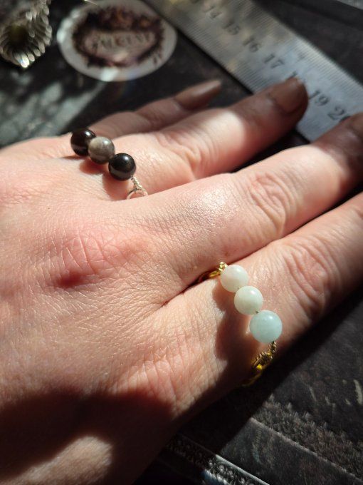 Bague Riviera 3 perles .