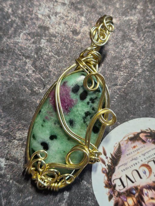 Collier Zoisite Sur rubis ✨❤️ - amour de soi .transformation