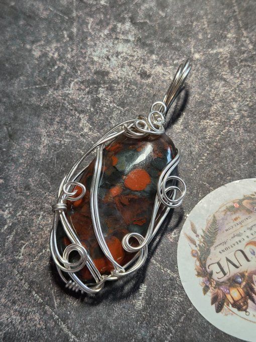 Amulette jaspe booly ✨stabilité et Energie 