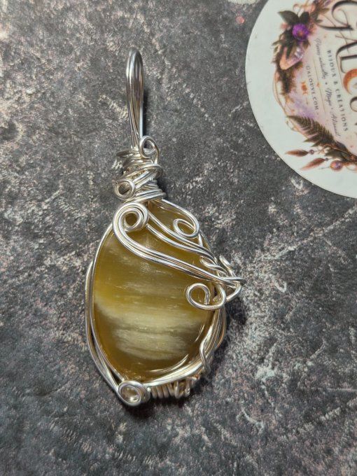 Pendentif Opale Jaune – Pierre De Révélation Et D’Équilibre  