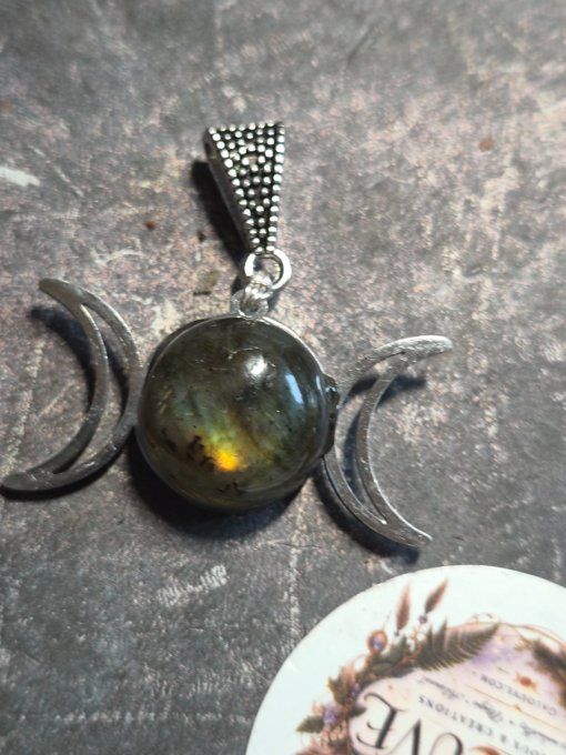 Collier Triple Lune Vert et Jaune en Pierre Naturelle | Galouve