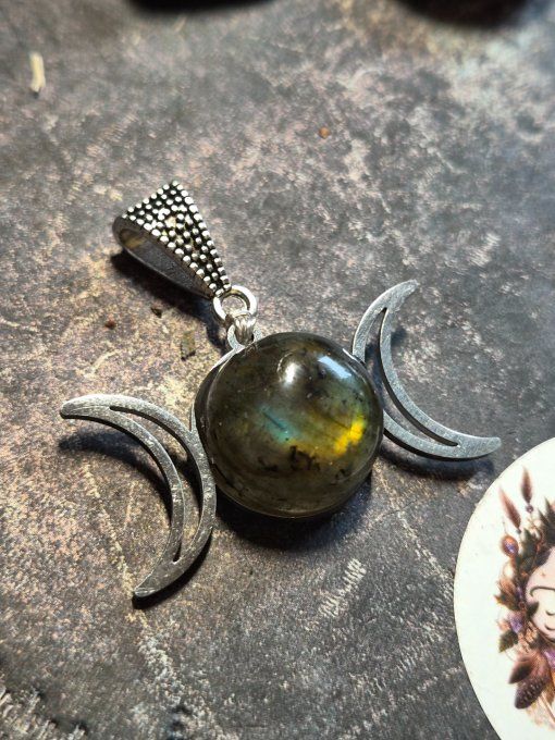 Collier Triple Lune Vert et Jaune en Pierre Naturelle | Galouve