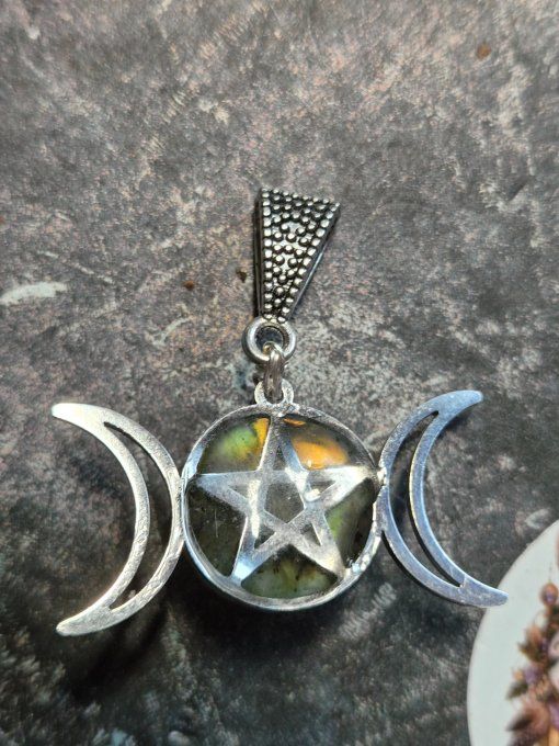 Collier Triple Lune Vert et Jaune en Pierre Naturelle | Galouve
