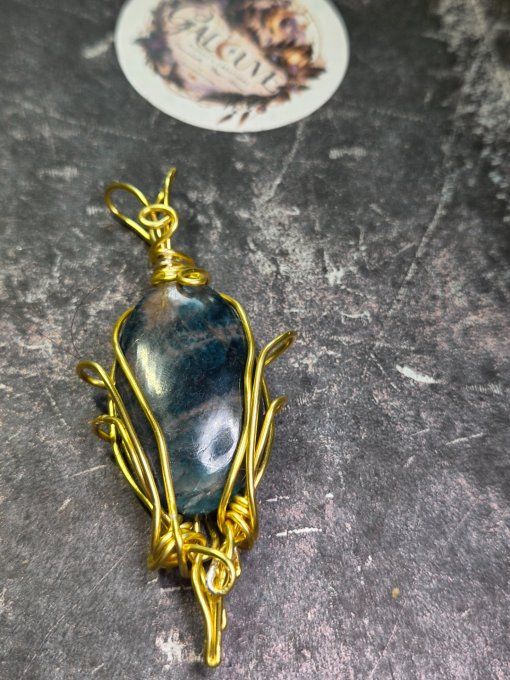 Vaelion – Pendentif en Apatite Bleu-Vert | Galouve