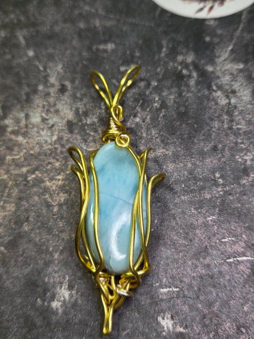Nélarion – Pendentif Larimar Doré | Galouve