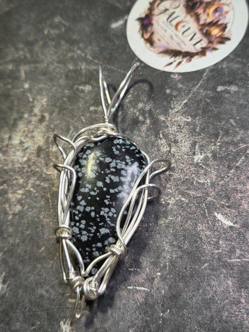 Nimvariel – Pendentif Obsidienne Flocon de Neige | Galouve