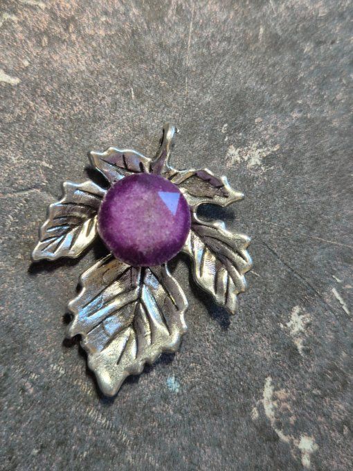 Pendentif Feuille d’Érable – Bijou Automnal à Choisir 