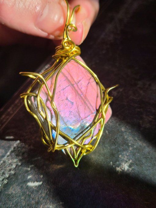 Pendentif Labradorite Violette Aelthir | Galouve