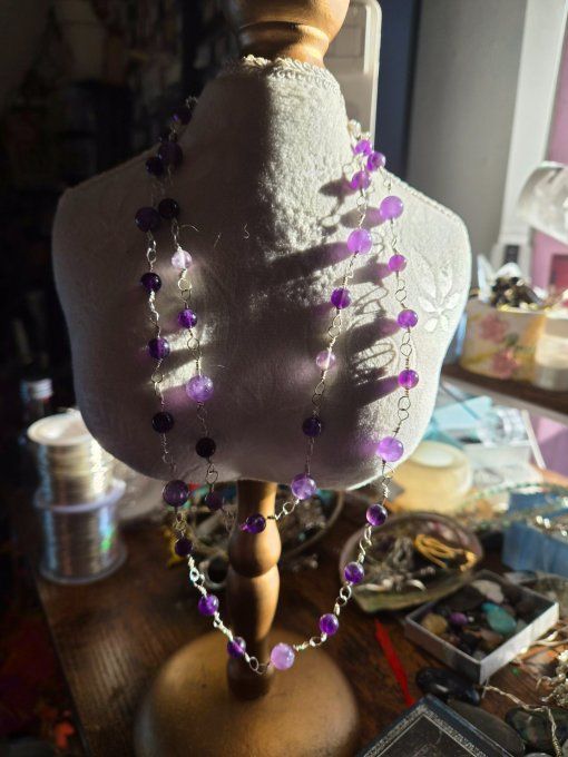 Collier 2 rang perles d'améthyste. 
