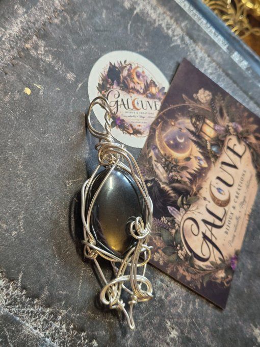 Pendentif  Belier Hématite : energie & force Vitale