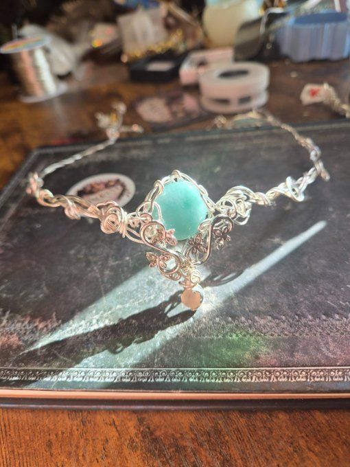 Diadème Elfique en Amazonite Naturelle – Élaria
