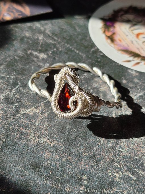 Bague Grenat Rouge de Bohême – Pyrope | Galouve
