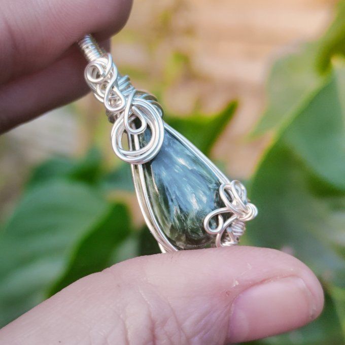 Seraphinite✨ L’Amulette d’Éveil et de Libération ✨promo