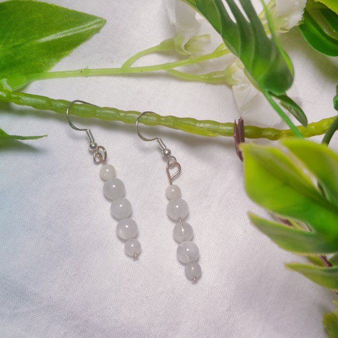 Boucle chrysalide jade