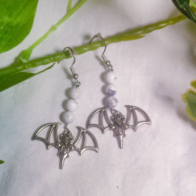 Bo howlite chauve souris ✨Calme et de Clarté Mentale✨promo
