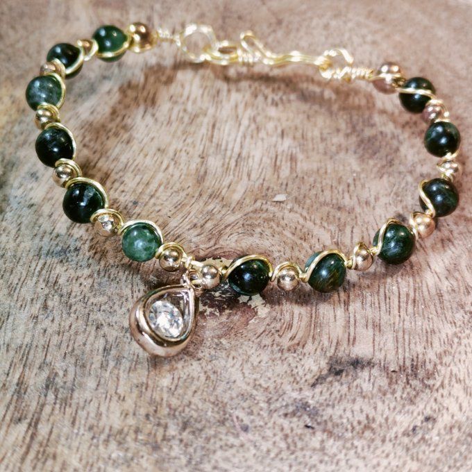 Bracelet émeraude -6mm -pierre du coeur pur