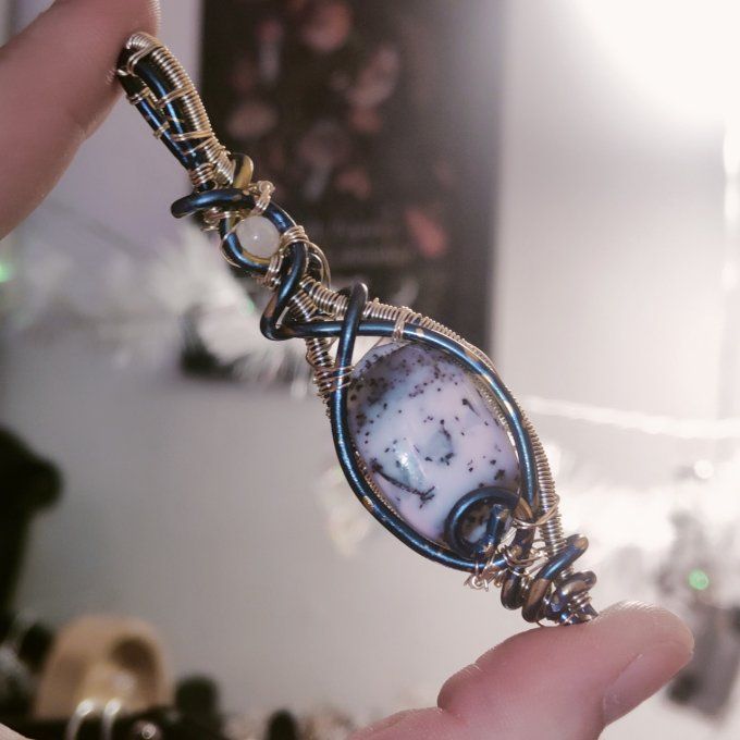 Amulette Clark :✨paix du bouclier ✨