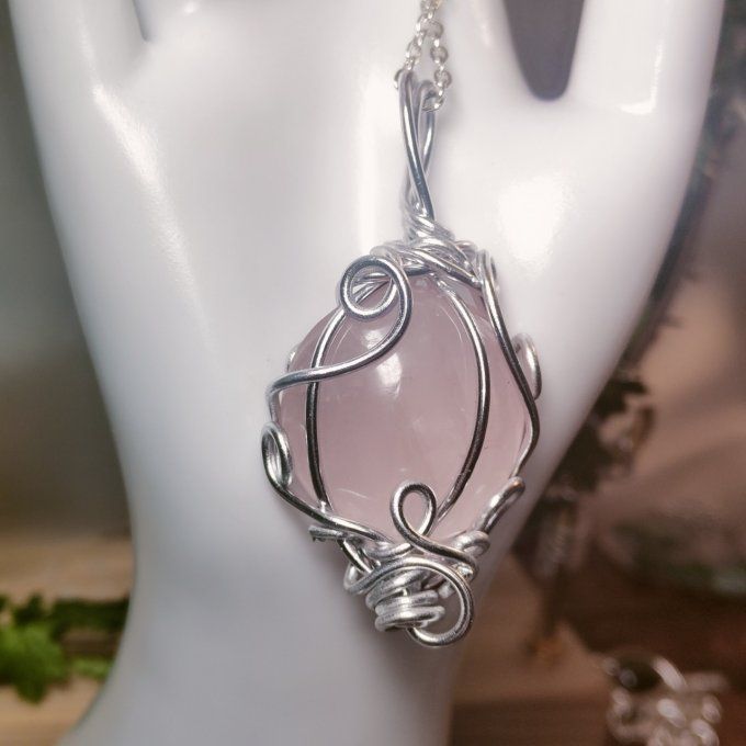 Pierre poison quartz rose 