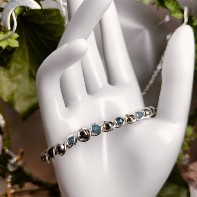 Bracelet Perle de saphir 4mm ✨ pierre des Oracles.