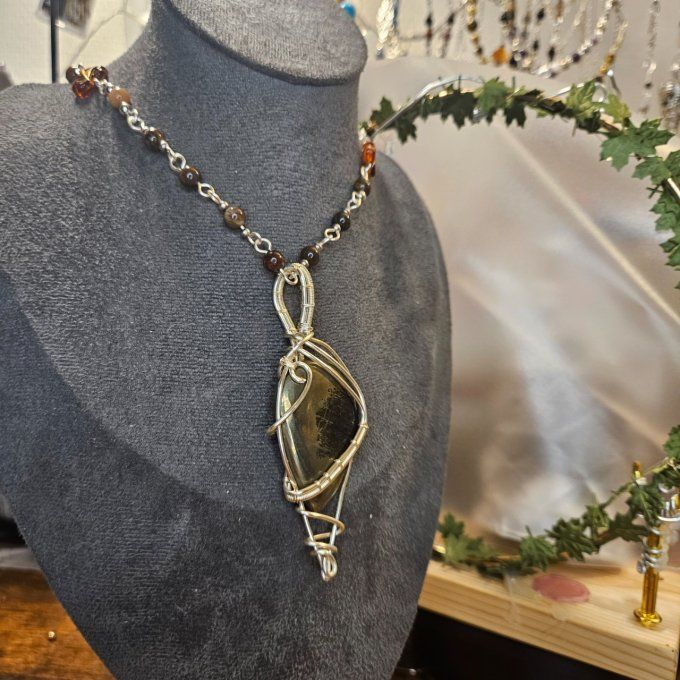 Collier Elwyr :✨ Mer de la tranquillité.