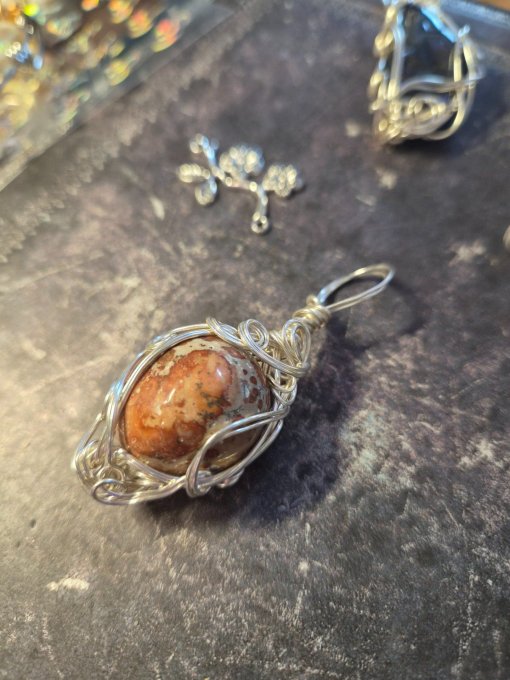 Pendentif Jaspe léopard - orbiculaire -pomme poison  