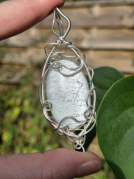 Pendentif Pierre de lune blanche ,hecatolite - feminin & medium 