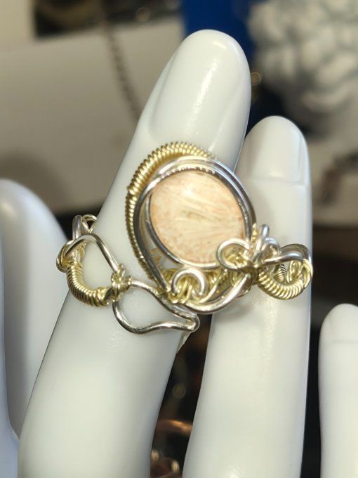 Bague scolecite ,pierre naturelle .