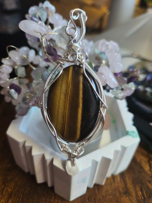 Pendentif Oeil de tigre ☀️Protection Solaire et Chance
