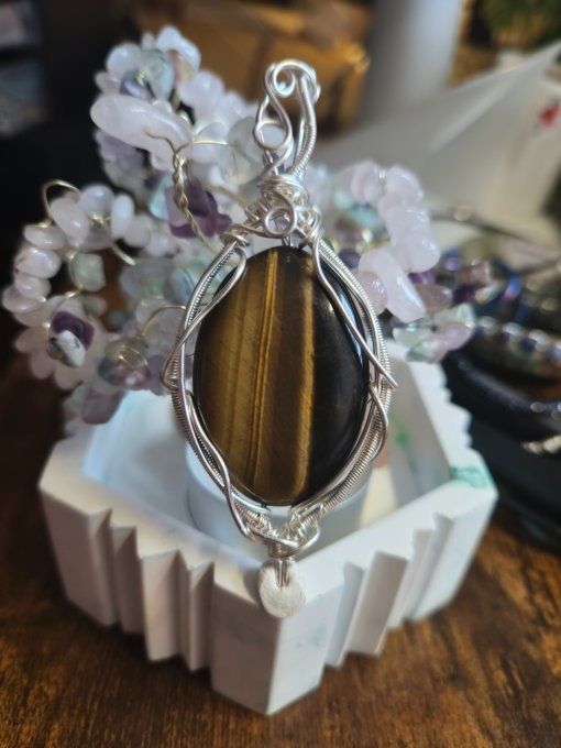 Pendentif Oeil de tigre ☀️Protection Solaire et Chance