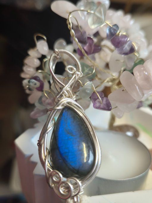 Pendentif argent Labradorite Bleue – Bijou De Protection Et D’Intuition -petite