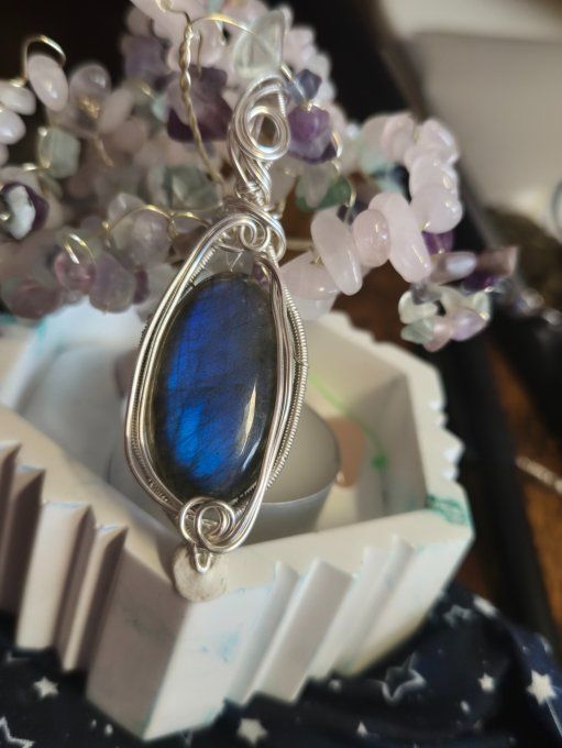Pendentif argent Labradorite Bleue – Bijou De Protection Et D’Intuition - moyenne