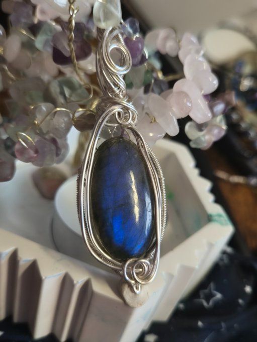 Pendentif argent Labradorite Bleue – Bijou De Protection Et D’Intuition - moyenne