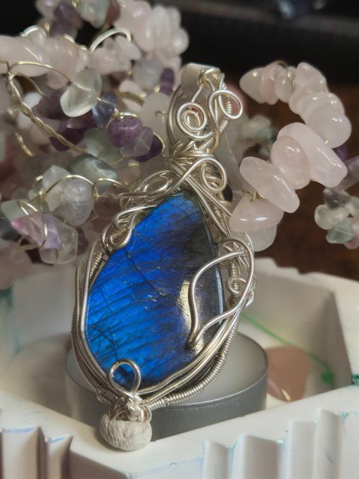 Pendentif argent Labradorite Bleue – Bijou De Protection Et D’Intuition -Grande