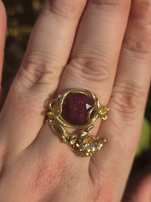 Bague Sugilite Lune  :Paix Intérieure &  Delivrance 