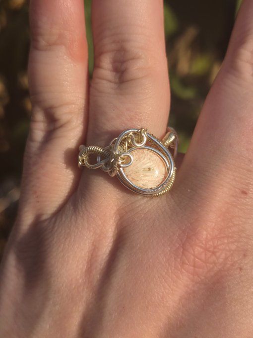 Bague scolecite ,pierre naturelle .