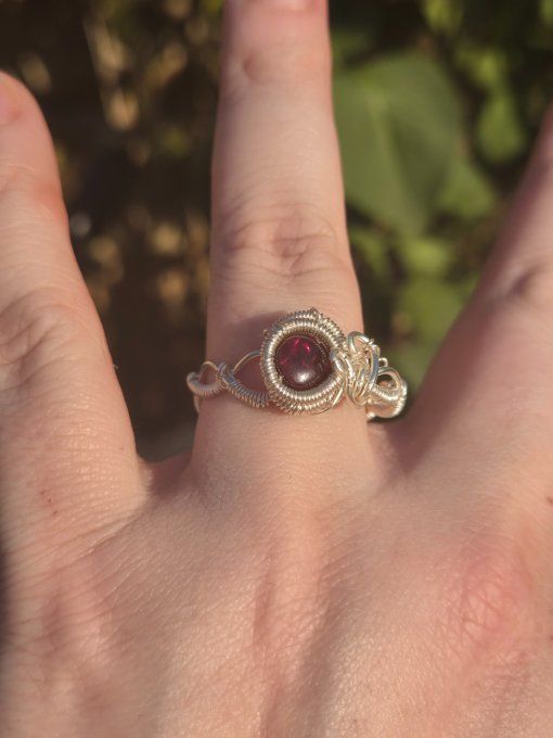 Bague Grenat rhodolite : amour ,passion.