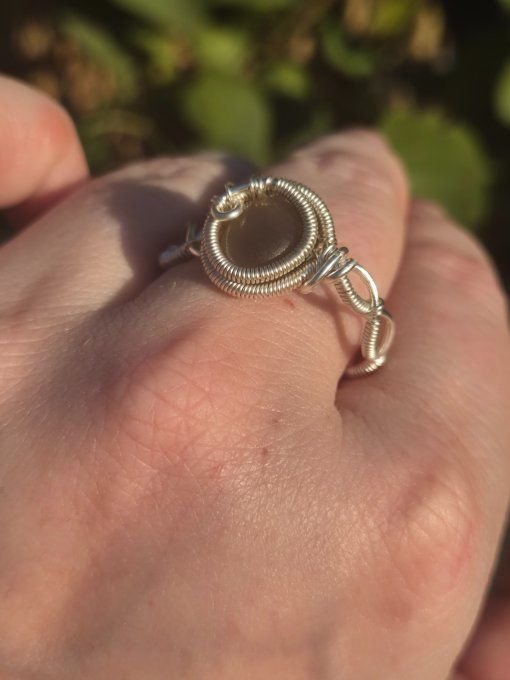 Bague Pierre de lune Noire ,hecatolite - medium & feminin sacré