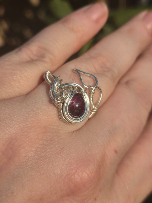 Bague Rubis Étoile – Passion Et Vitalité  