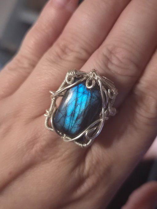 Bague chevalière argent Labradorite Bleue nuit  – Bijou De Protection Et D’Intuition 