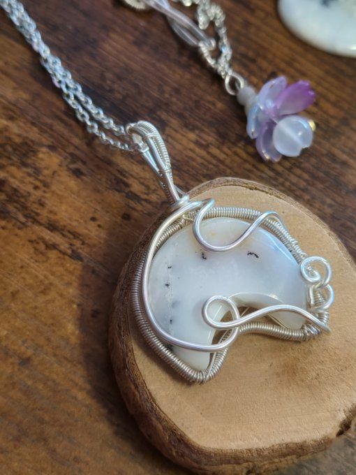 Pendentif Opale dendritique - Merlinite pour Équilibre et Magie