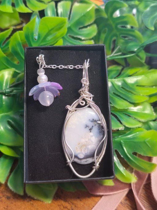  Amulette Merlinite - Opale Dendritique - Pierre de Magie et d’Équilibre✨