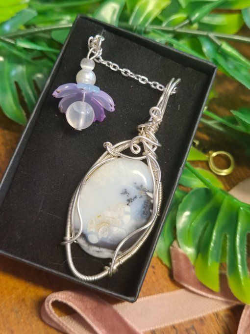  Amulette Merlinite - Opale Dendritique - Pierre de Magie et d’Équilibre✨